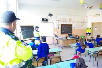 Corso di evacuazione Scuola Elementare Acquarica Protezione Civile "LA FONTANA"